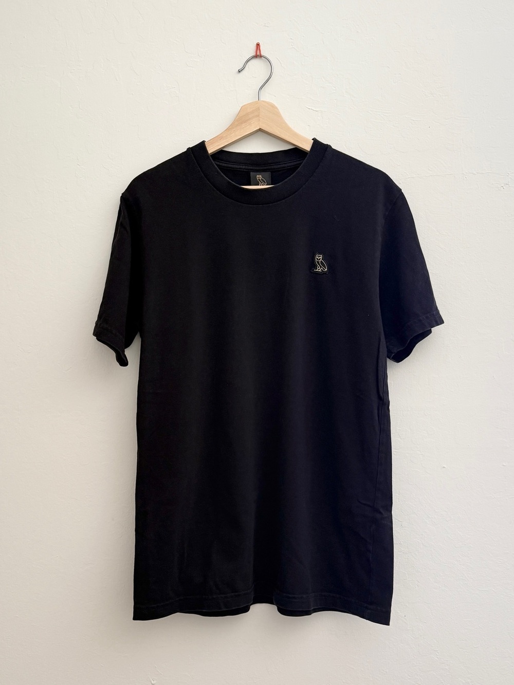 OVO Black Short-Sleeve Crewneck T-Shirt with Embroidered Owl Logo Men’s size M